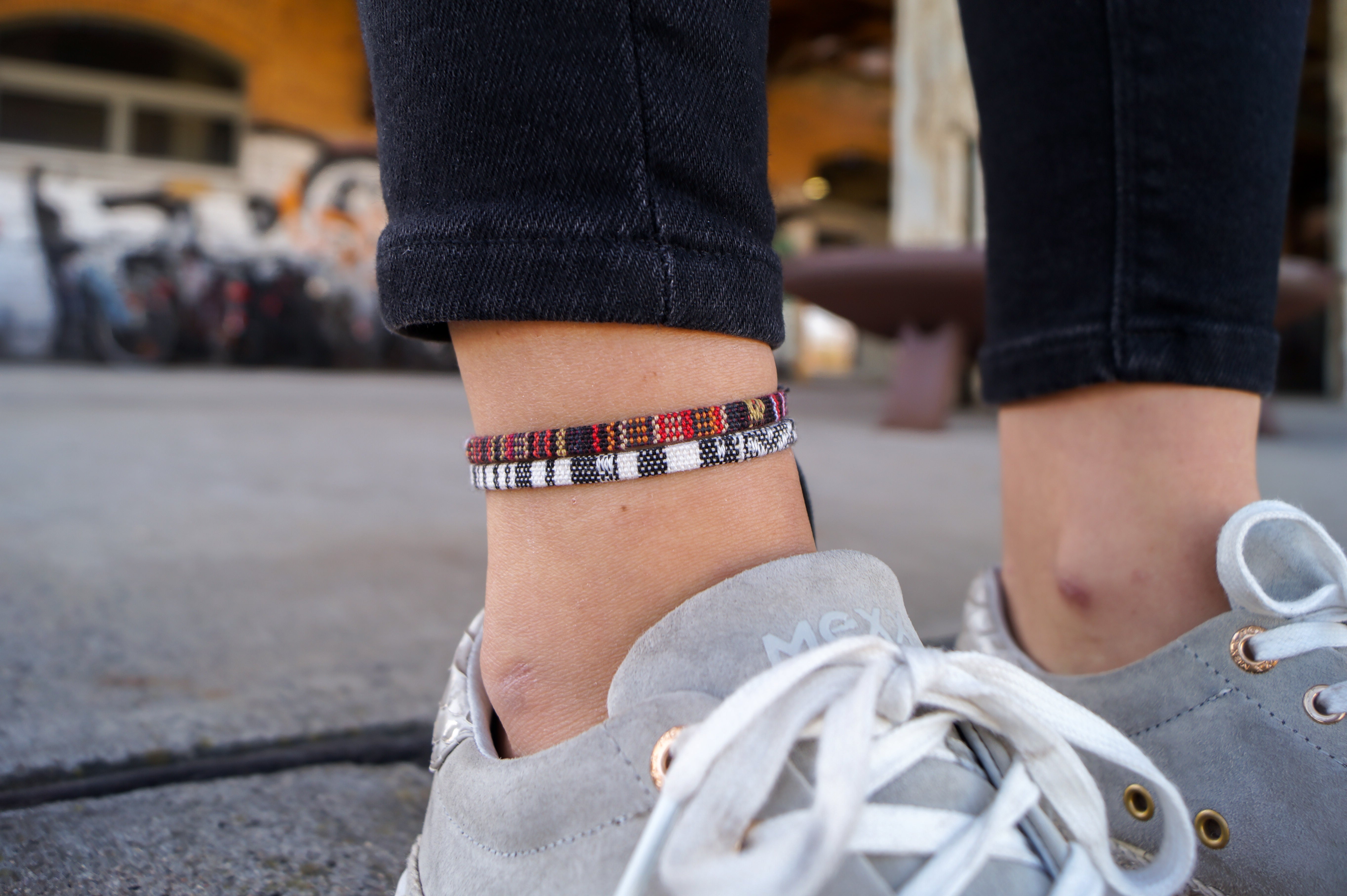 2x Boho Surfer Anklet - Brown & White