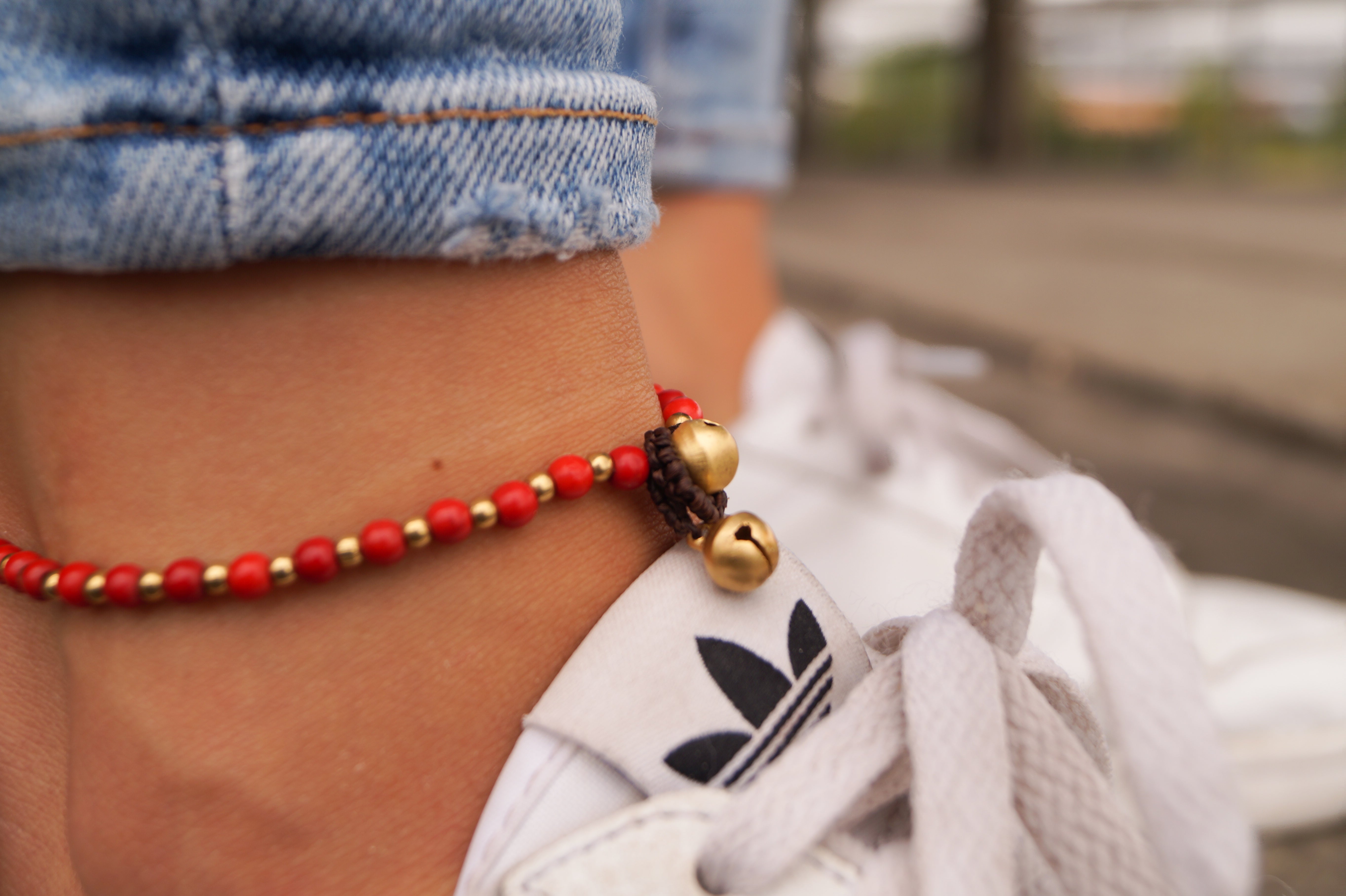 Goa Shell Anklet - Red Beads